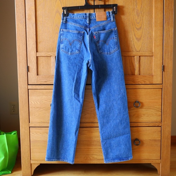 Levi's Ribcage Straight Ankle Jeans Medium Wash Women’s Size 27 - Picture 4 of 14